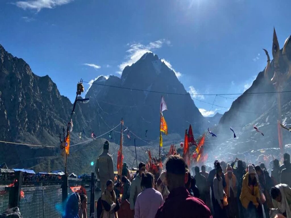 मणिमहेश कैलाश