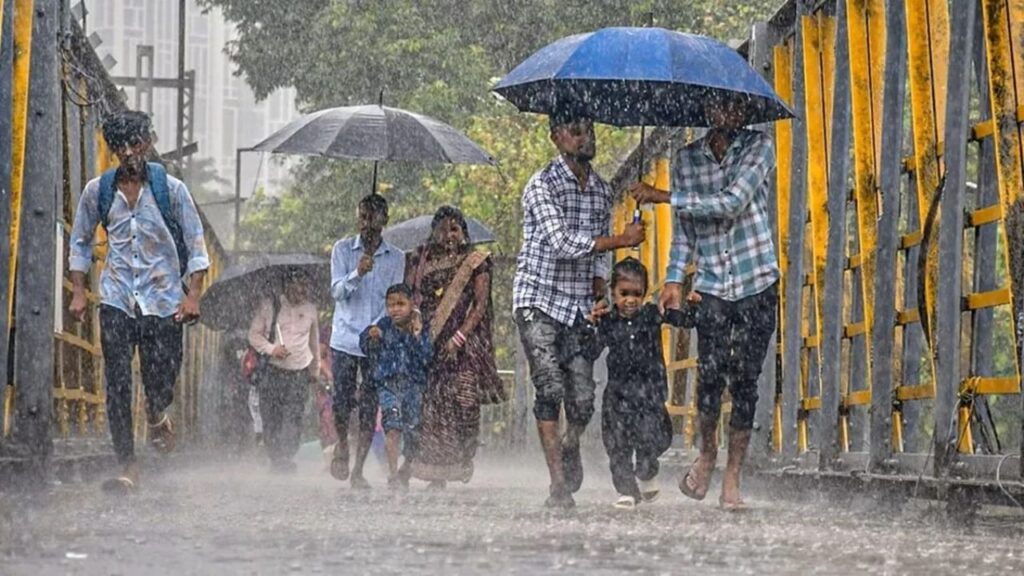Rain Alert In UP