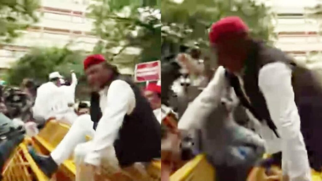 अखिलेश यादव