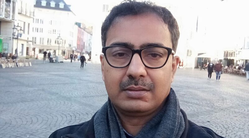 बदलती व्यापक