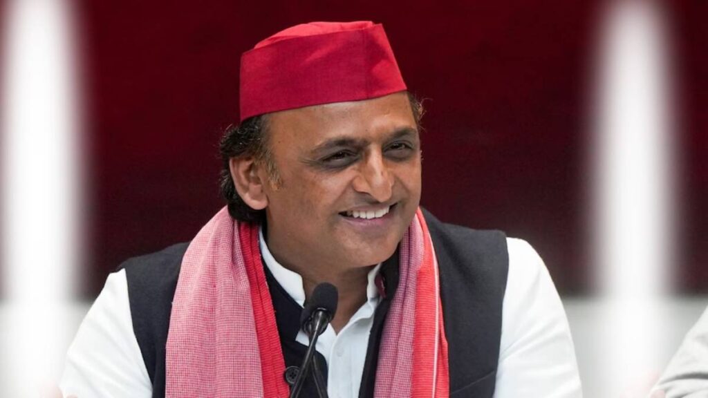 अखिलेश यादव