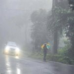 बादल हैं पर बरस क्यों नहीं रहे, जानें यूपी में बारिश कब होगी up rain alert 2026