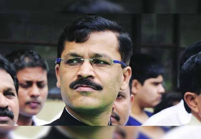 20 साल में 25 तबादले, फिर भी बेखौफ! इस IAS के डर से होने लगे रेस्टोरेंट, मिलावटखोरों में हड़कंप