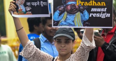 GenZ Protest में सबसे ज्यादा वायरल हो रहे ये मीम्स, जानिए क्या है इनका मतलब