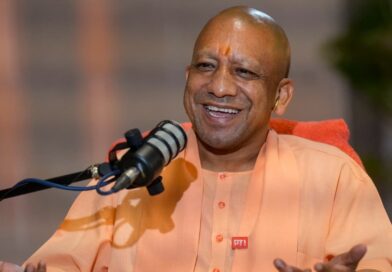 लाखों मजदूरों और कर्मचारियों के लिए बड़ा ऐलान, योगी सरकार ने लागू किया डबल पेमेंट का धांसू नियम