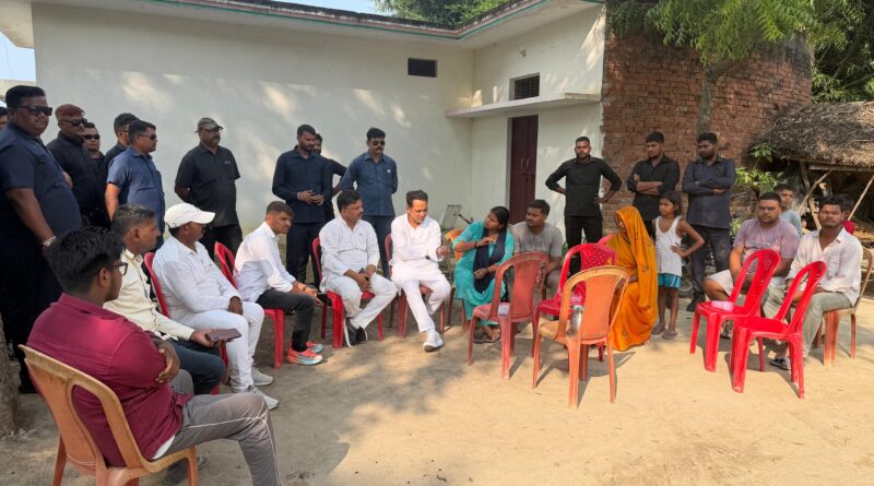 दिवंगत अर्जुन भारती के परिवार से मिले पीताम्बर सेन