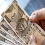 दीपावली से पहले कर्मचारियों को बड़ा तोहफा: सरकार ने किया बोनस का ऐलान, जानें खाते में कितने आएंगे रुपये दीपावली से पहले कर्मचारियों को बड़ा तोहफा: सरकार ने किया बोनस का ऐलान, जानें खाते में कितने आएंगे रुपये
