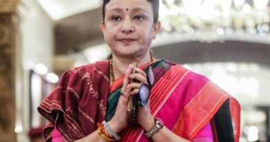 क्या सिर्फ चेहरा बदलने से UP जीत लेगी कांग्रेस, जानें आराधना मिश्रा ‘मोना’ के कांटों भरे ताज का कड़वा सच