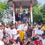 संजय यदुवंशी ने पेश की मिसाल: तिकोनिया पार्क में धरने के दौरान हुए नुकसान की खुद ली जिम्मेदारी, अपने खर्च पर कराएंगे पुनर्निर्माण संजय यदुवंशी ने पेश की मिसाल
